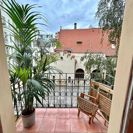 Apartment Siroka 14 Prague Exterior photo